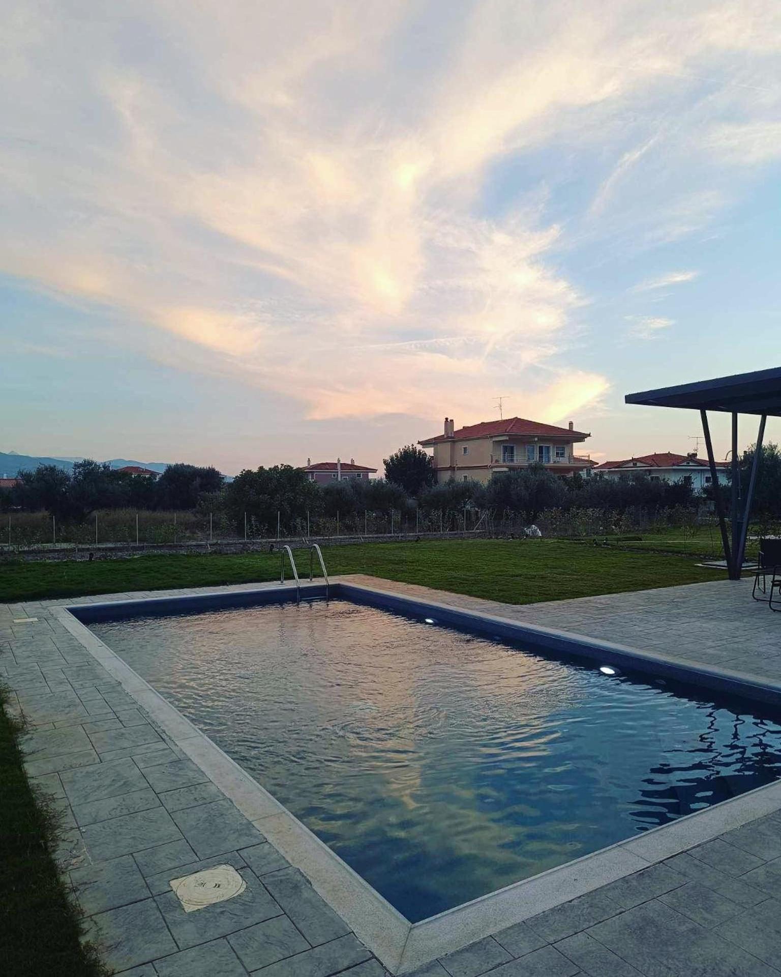 Nostos Luxury Villas With Private Pool In Nafpaktos Exterior photo