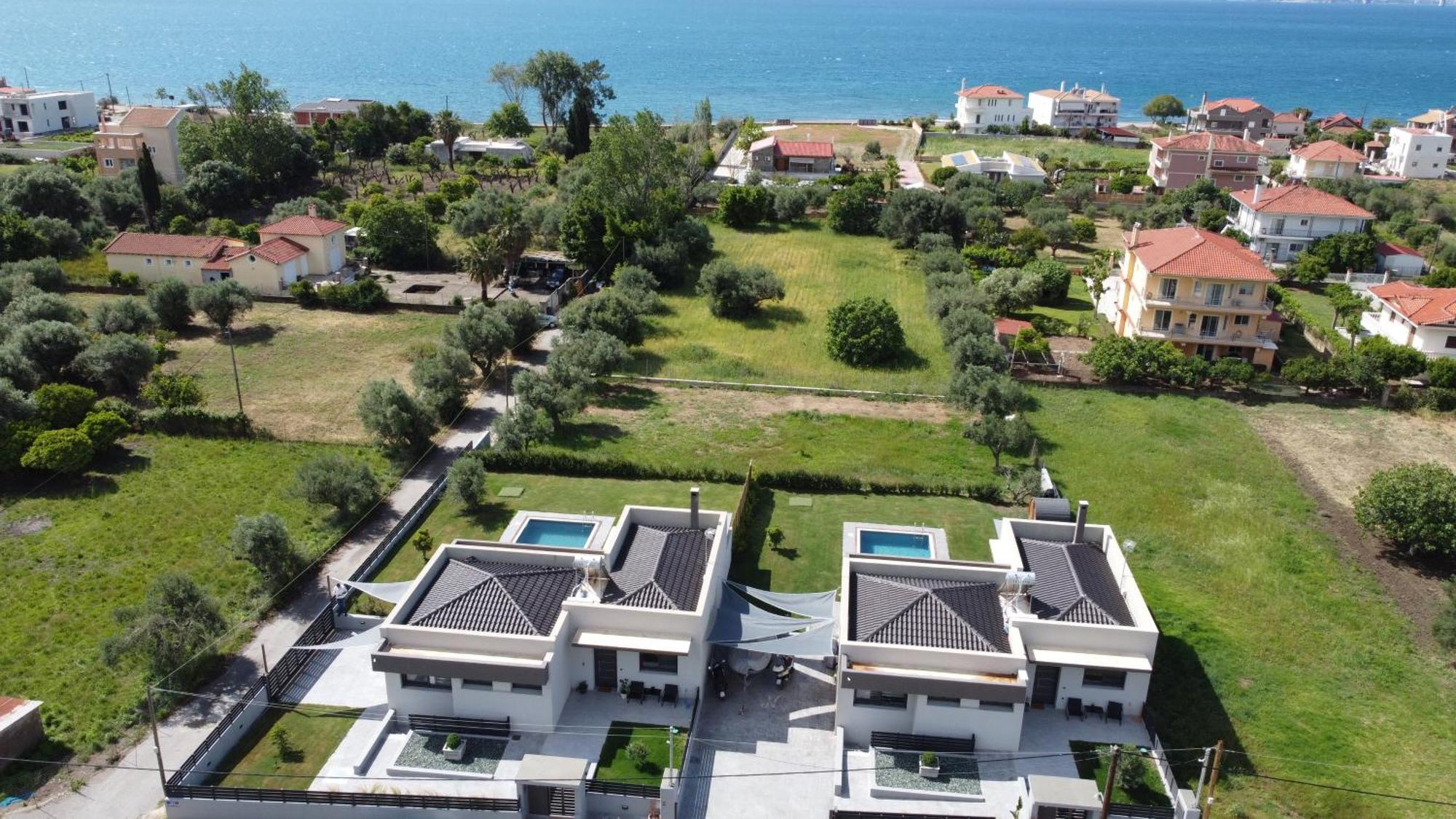Nostos Luxury Villas With Private Pool In Nafpaktos Exterior photo